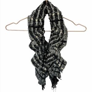 P.‎ Cornillon Ruched Wool Fringe Scarf